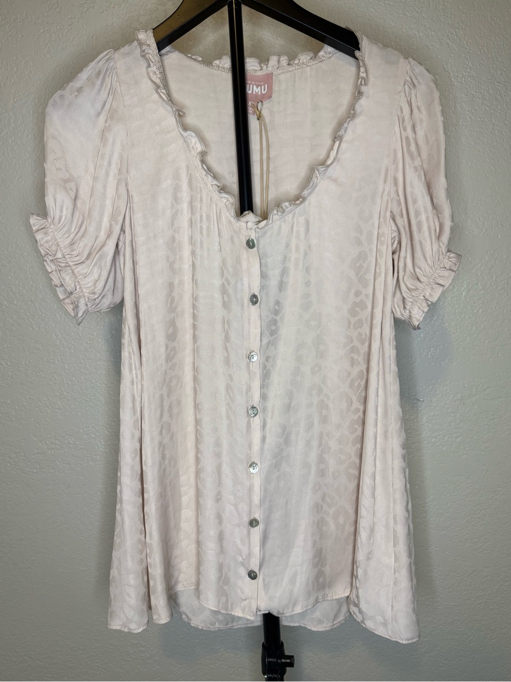 Show‎ Me Your MuMu Pale Blush Button-Front Ruffle-Neck Top